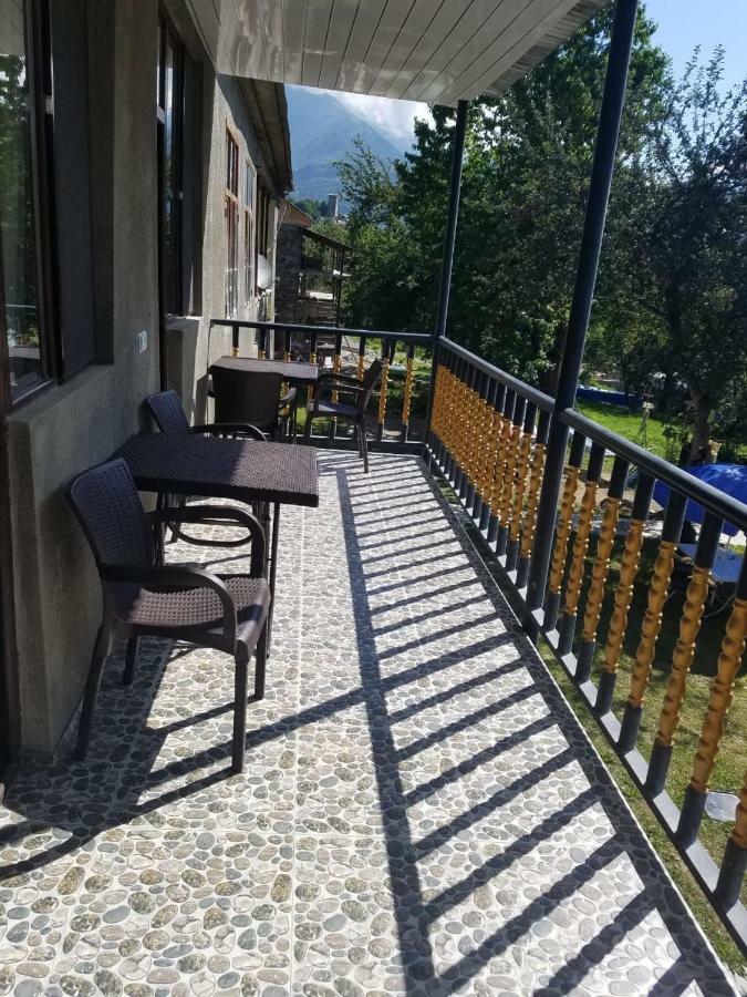 Guest House Adelina Mestia Buitenkant foto